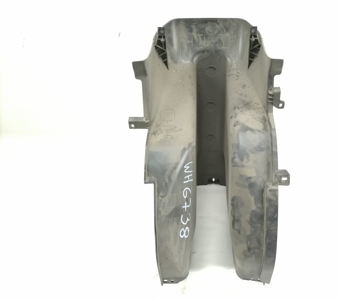 Mercedes-Benz Salongi plastik A9606882306 - Pieza universal para Camión: foto 4 Mercedes-Benz Salongi plastik A9606882306 - Pieza universal para Camión: foto 4