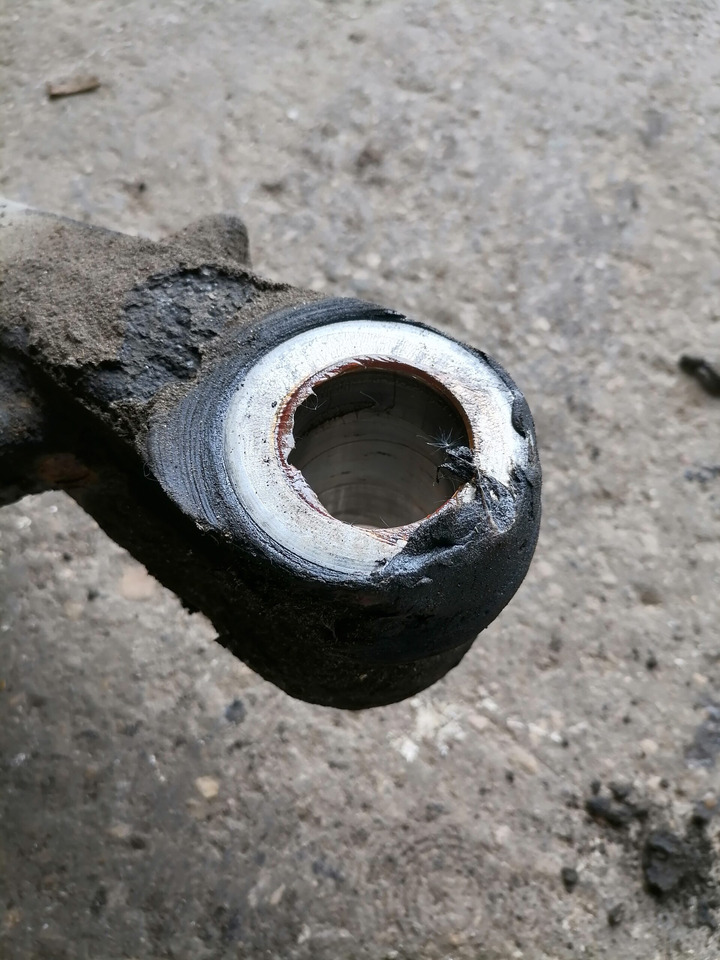 Scania Axel housing 1394399 - Eje delantero para Camión: foto 5 Scania Axel housing 1394399 - Eje delantero para Camión: foto 5