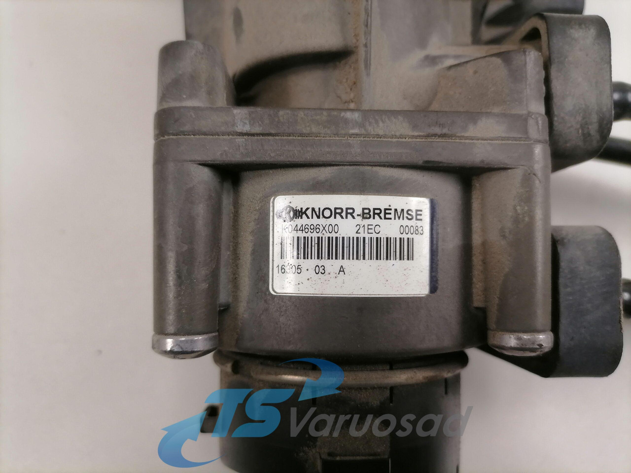 Scania Brake pressure control K044696 - Válvula de freno para Camión: foto 4 Scania Brake pressure control K044696 - Válvula de freno para Camión: foto 4