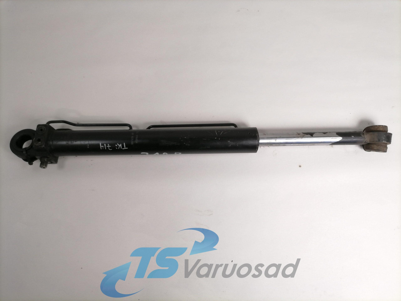 Scania Cab tilting cylinder 1549737 - Suspensión de cabina para Camión: foto 1 Scania Cab tilting cylinder 1549737 - Suspensión de cabina para Camión: foto 1