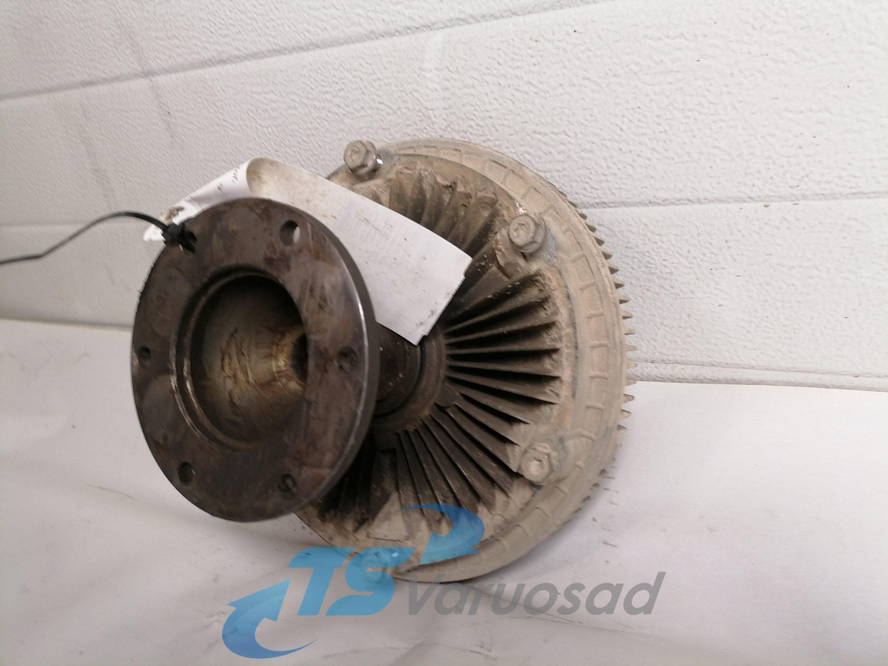 Scania Cooling fan 1402869 - Ventilador para Camión: foto 4 Scania Cooling fan 1402869 - Ventilador para Camión: foto 4