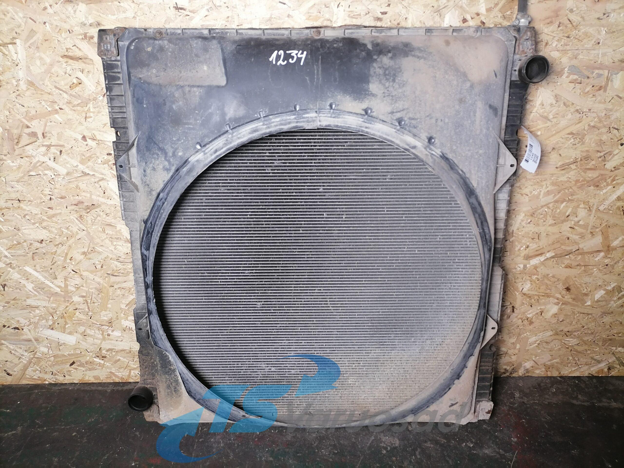 Scania Cooling radiator 1769997 - Radiador para Camión: foto 2 Scania Cooling radiator 1769997 - Radiador para Camión: foto 2