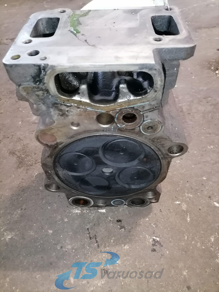 Scania Cylinder head, HPI 1522361 - Cabezal de bloque para Camión: foto 4 Scania Cylinder head, HPI 1522361 - Cabezal de bloque para Camión: foto 4