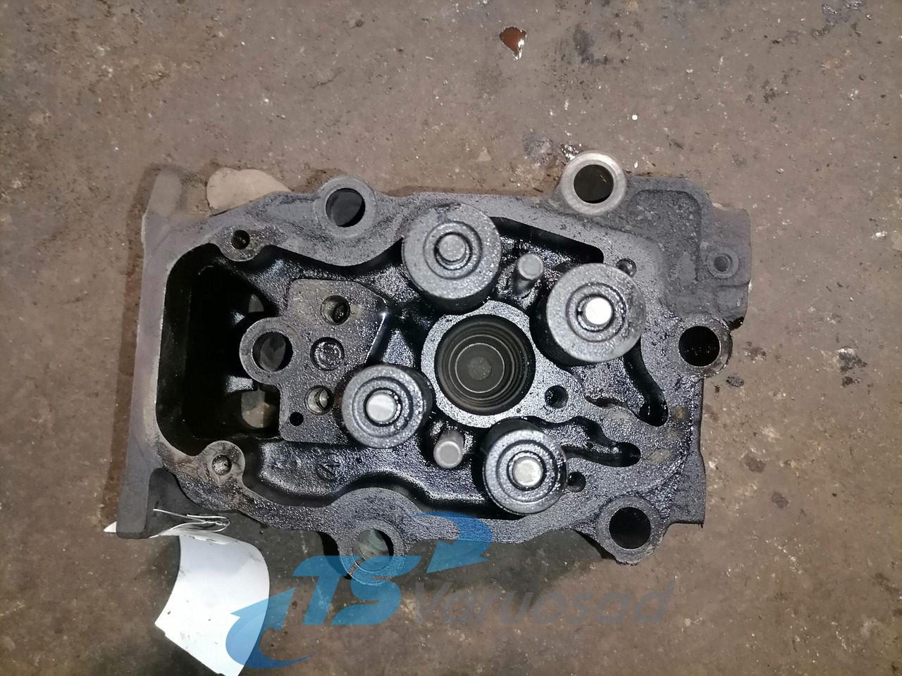 Scania Cylinder head, HPI 1522361 - Cabezal de bloque para Camión: foto 4 Scania Cylinder head, HPI 1522361 - Cabezal de bloque para Camión: foto 4