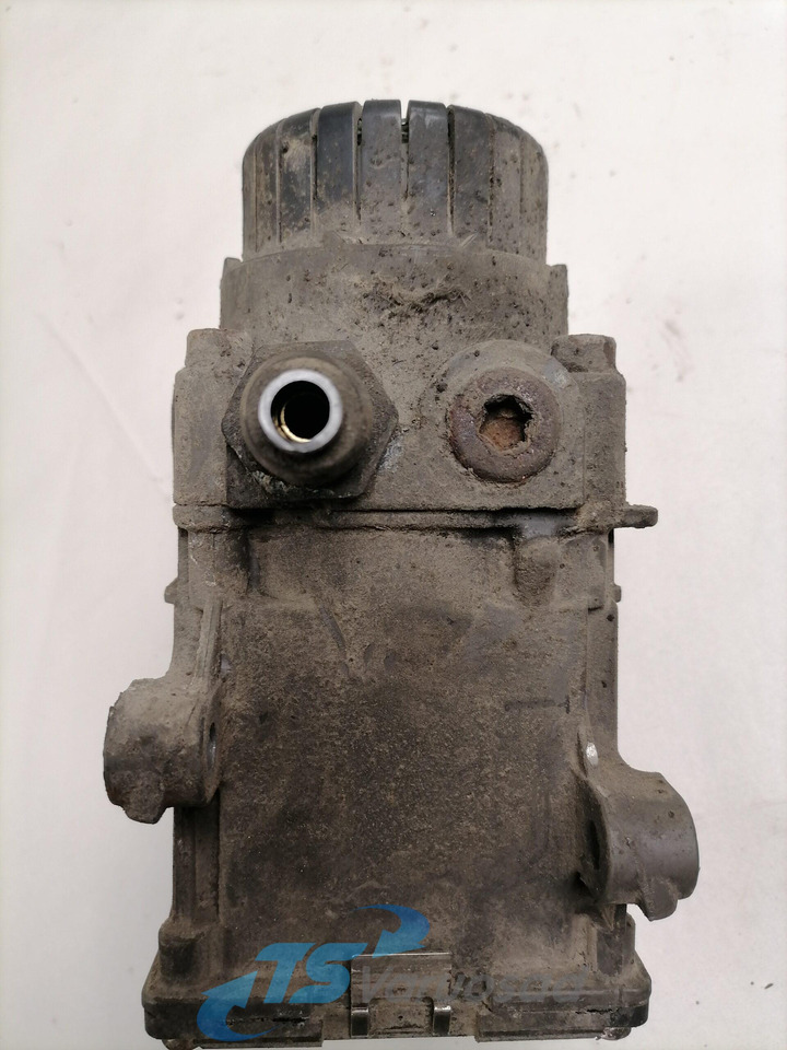 Scania EBS brake valve 1499799 - Válvula de freno para Camión: foto 2 Scania EBS brake valve 1499799 - Válvula de freno para Camión: foto 2