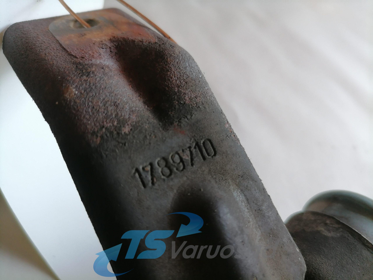 Scania EGR cooler pipe 1789710 - Enfriador EGR para Camión: foto 4 Scania EGR cooler pipe 1789710 - Enfriador EGR para Camión: foto 4