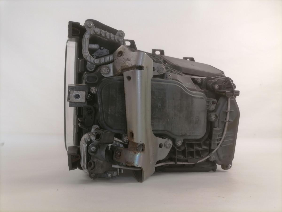 Scania Esituli, LED 2655848 - Luz/ Iluminación para Camión: foto 3 Scania Esituli, LED 2655848 - Luz/ Iluminación para Camión: foto 3