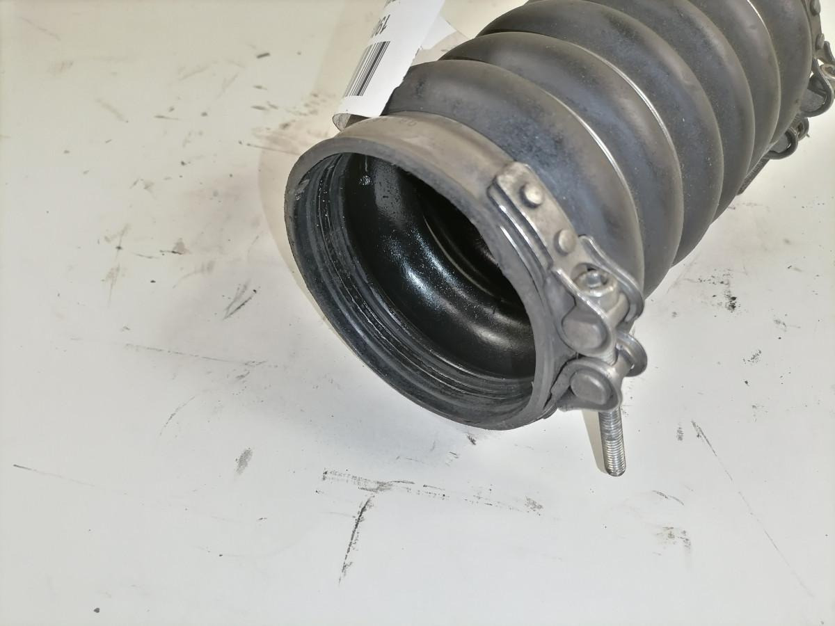 Scania Intercooleri lõdvik 2192156 - Intercooler para Camión: foto 4 Scania Intercooleri lõdvik 2192156 - Intercooler para Camión: foto 4