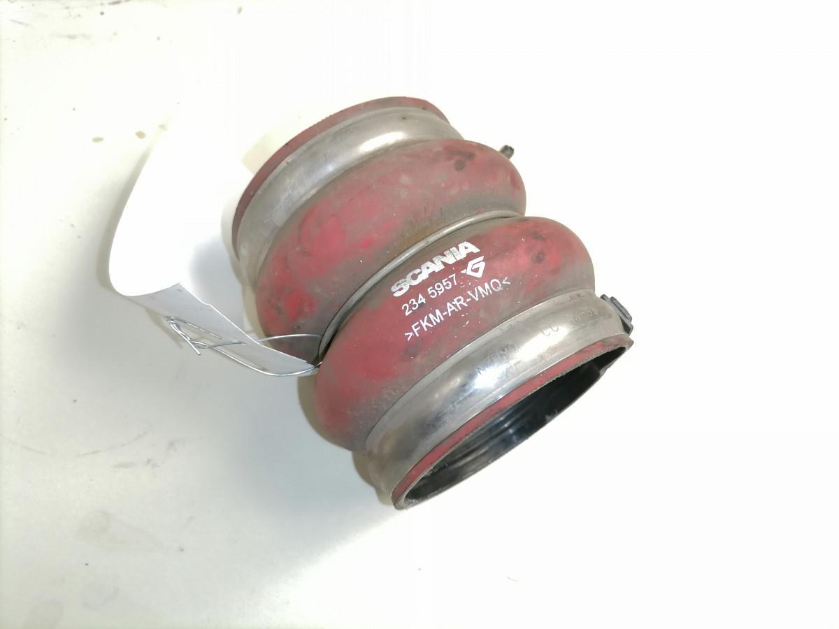 Scania Intercooleri lõdvik 2345957 - Intercooler para Camión: foto 2 Scania Intercooleri lõdvik 2345957 - Intercooler para Camión: foto 2