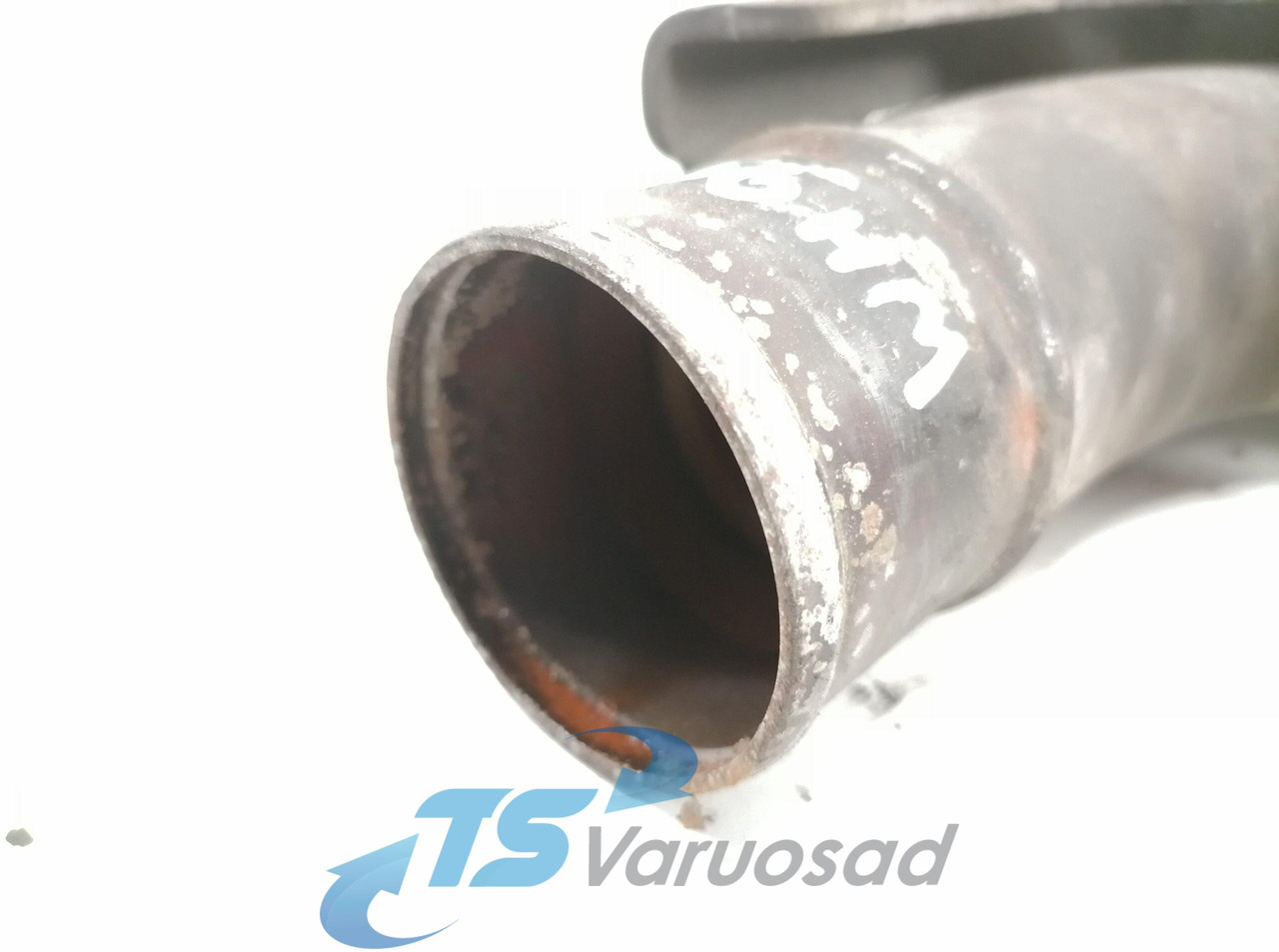 Scania Jahutusvedeliku toru, retarder 2018064 - Sistema de refrigeración para Camión: foto 2 Scania Jahutusvedeliku toru, retarder 2018064 - Sistema de refrigeración para Camión: foto 2