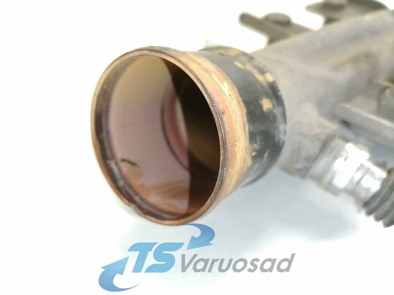Scania Jahutusvedeliku toru, retarder 2018064 - Sistema de refrigeración para Camión: foto 3 Scania Jahutusvedeliku toru, retarder 2018064 - Sistema de refrigeración para Camión: foto 3