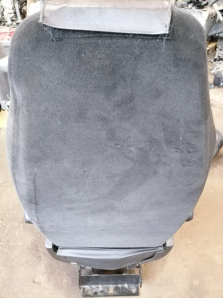 Scania Kaasreisija iste 2035826 - Asiento para Camión: foto 5 Scania Kaasreisija iste 2035826 - Asiento para Camión: foto 5