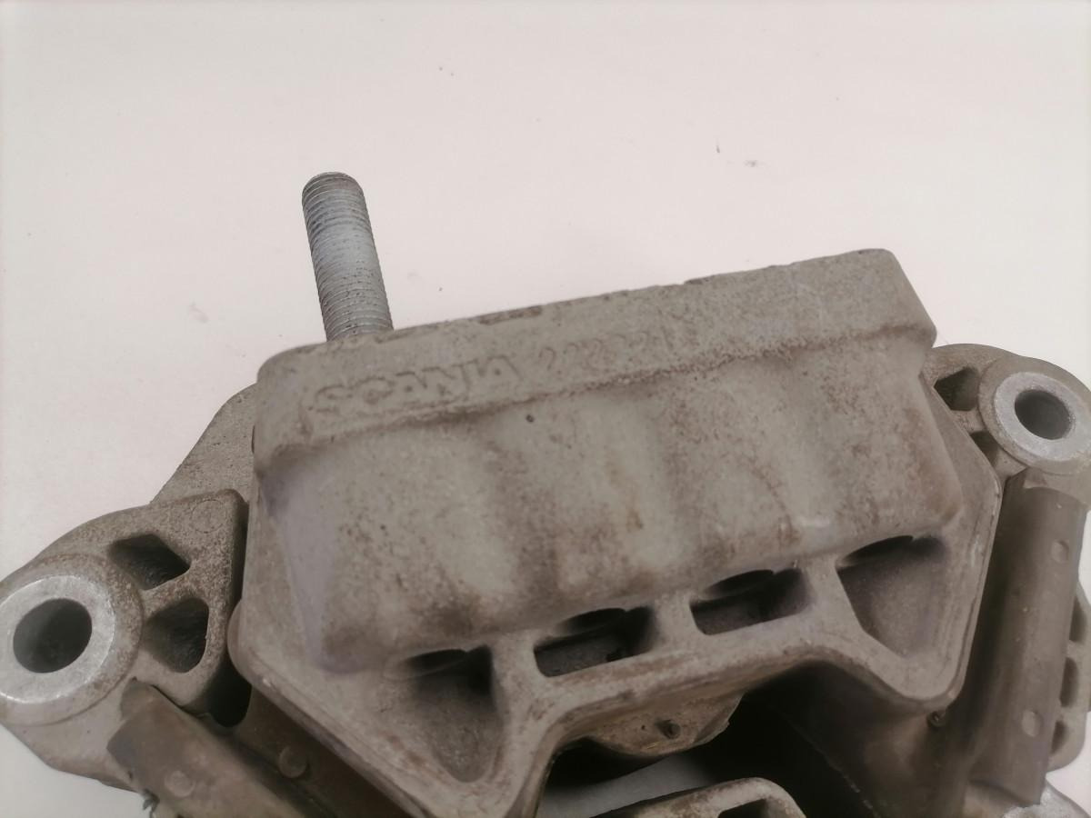 Scania Käigukasti padi 2222211 - Caja de cambios y piezas para Camión: foto 4 Scania Käigukasti padi 2222211 - Caja de cambios y piezas para Camión: foto 4