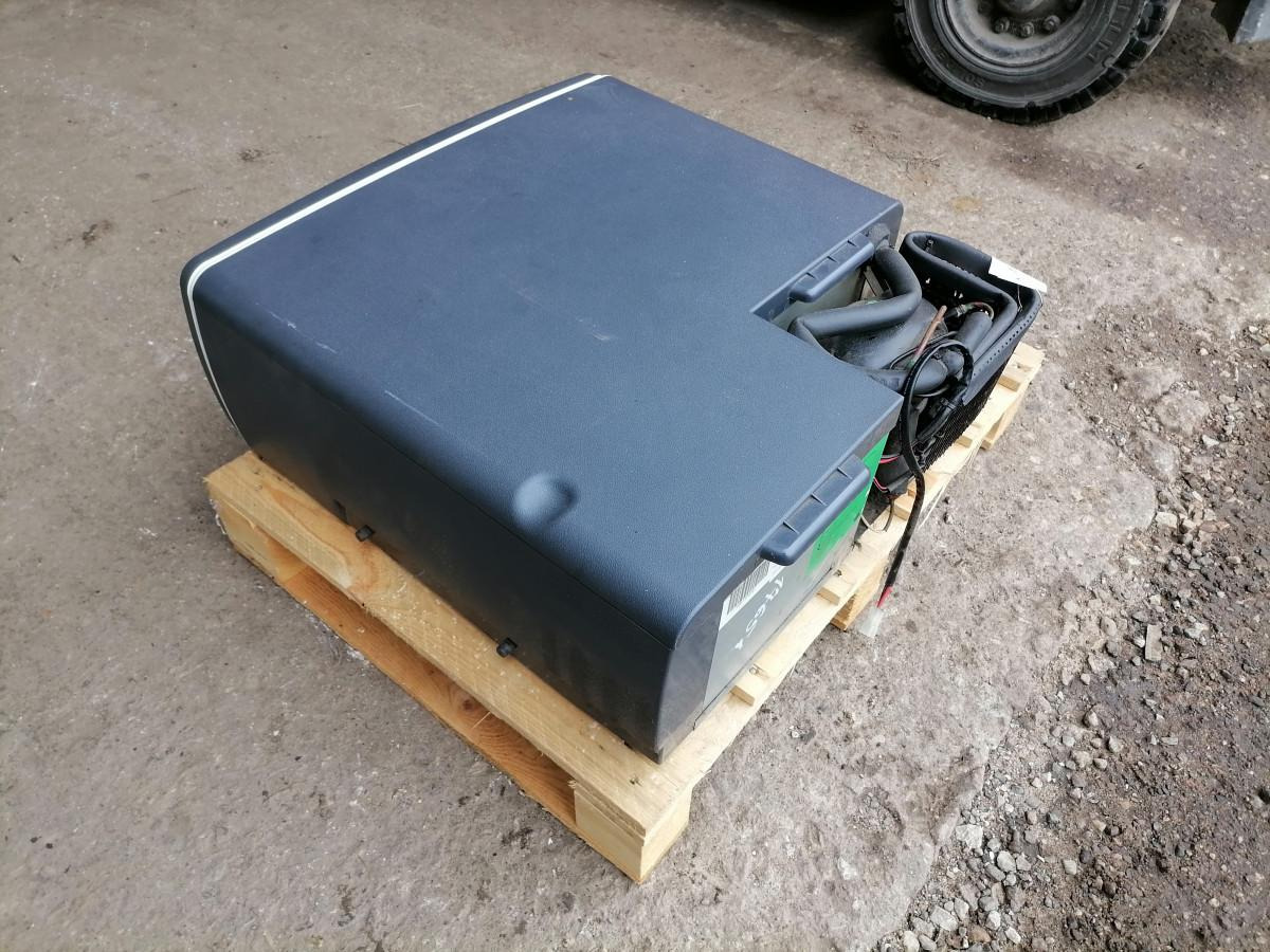 Scania Refigerator 1891673 - Pieza universal para Camión: foto 5 Scania Refigerator 1891673 - Pieza universal para Camión: foto 5