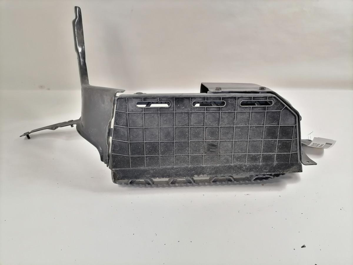 Scania Ülemine astmelaud, vasak 2418455 - Peldaño para Camión: foto 2 Scania Ülemine astmelaud, vasak 2418455 - Peldaño para Camión: foto 2