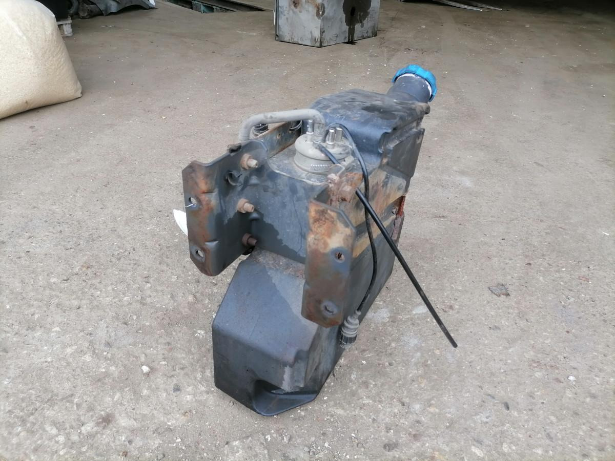 Volvo Ad Blue tank 82169309 - Procesamiento de combustible para Camión: foto 3 Volvo Ad Blue tank 82169309 - Procesamiento de combustible para Camión: foto 3