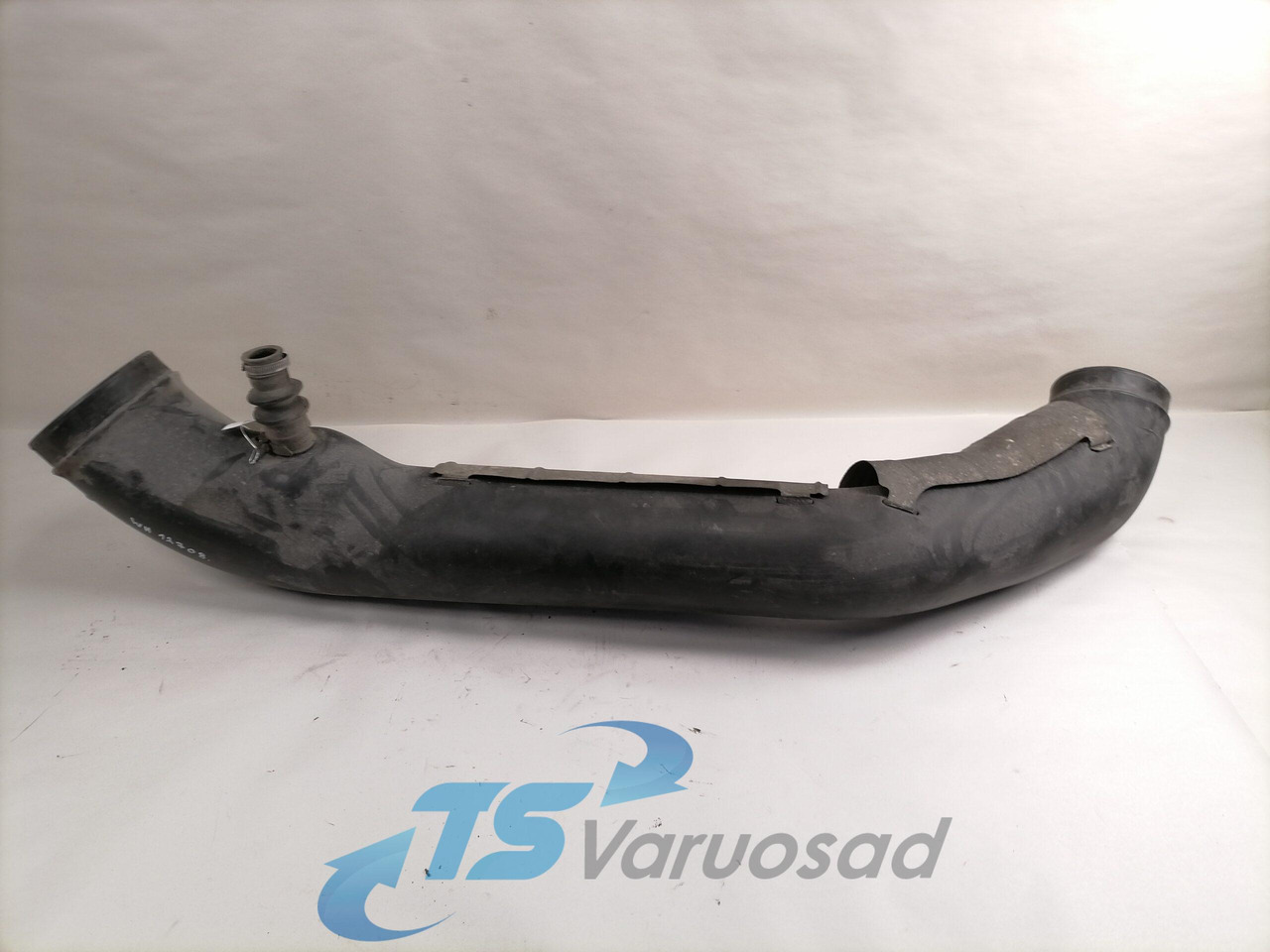 Volvo Air intake 21080323 - Sistema de admisión de aire para Camión: foto 4 Volvo Air intake 21080323 - Sistema de admisión de aire para Camión: foto 4