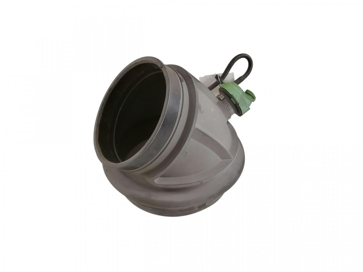 Volvo Air intake 21115482 - Sistema de admisión de aire para Camión: foto 1 Volvo Air intake 21115482 - Sistema de admisión de aire para Camión: foto 1