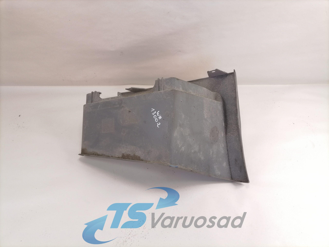 Volvo Astmelaua plastik 21344647 - Peldaño para Camión: foto 3 Volvo Astmelaua plastik 21344647 - Peldaño para Camión: foto 3