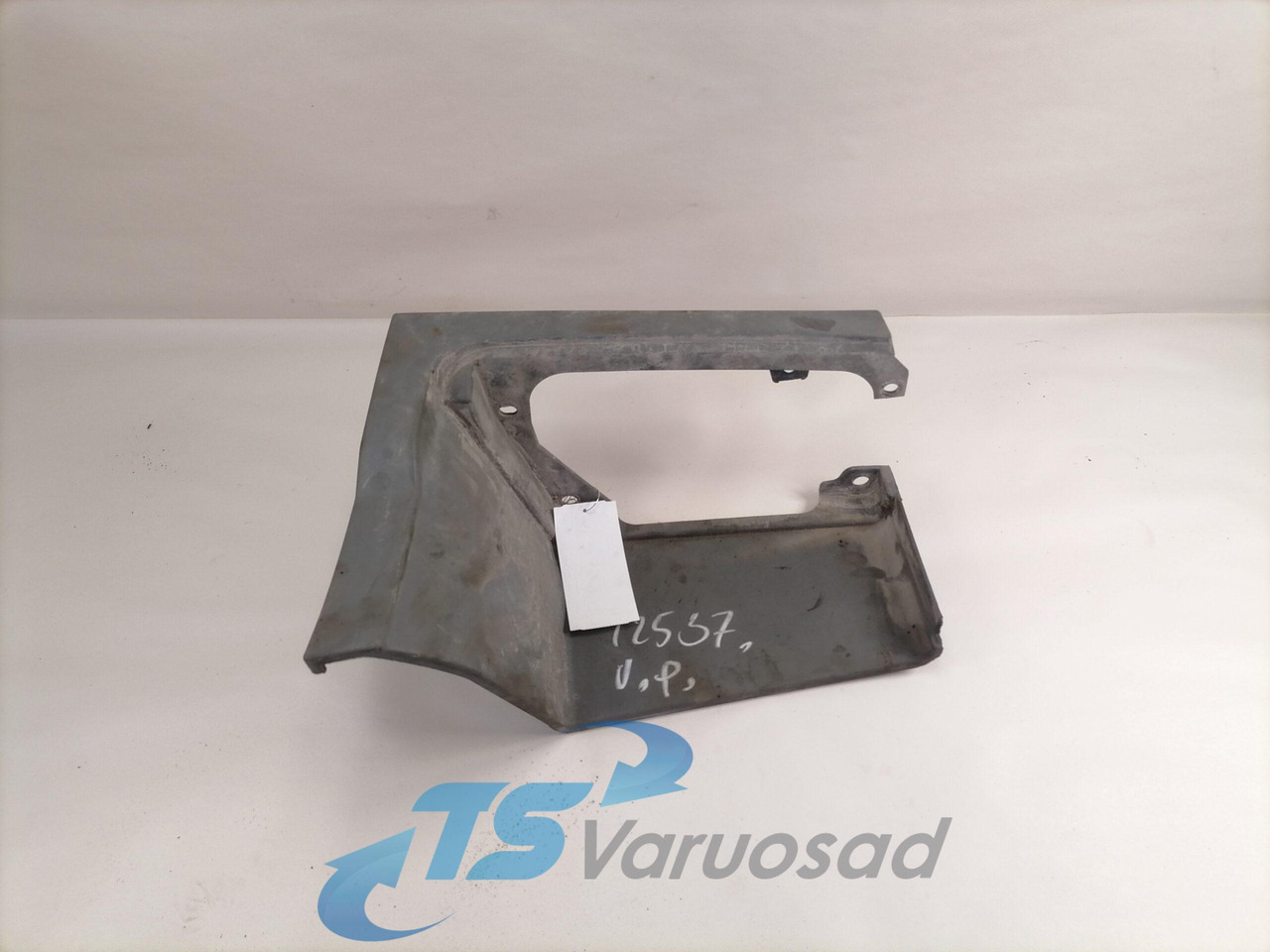 Volvo Astmelaua plastik 21344647 - Peldaño para Camión: foto 1 Volvo Astmelaua plastik 21344647 - Peldaño para Camión: foto 1
