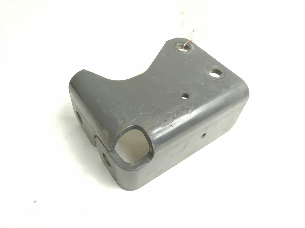 Volvo Bracket 21243556 - Bastidor/ Chasis para Camión: foto 2 Volvo Bracket 21243556 - Bastidor/ Chasis para Camión: foto 2