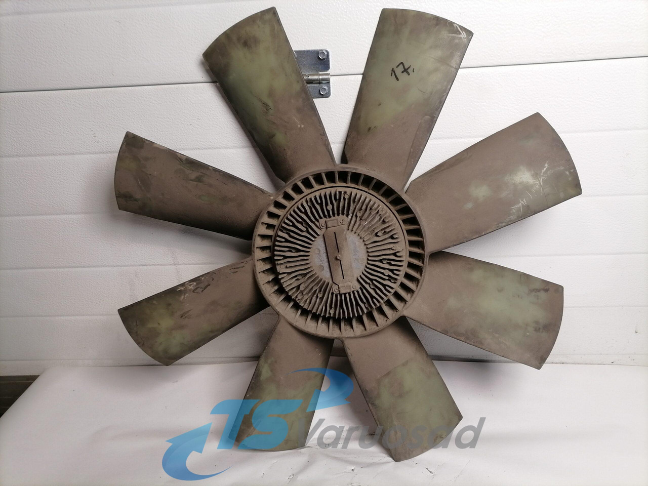 Volvo Cooling fan 1674864 - Ventilador para Camión: foto 1 Volvo Cooling fan 1674864 - Ventilador para Camión: foto 1