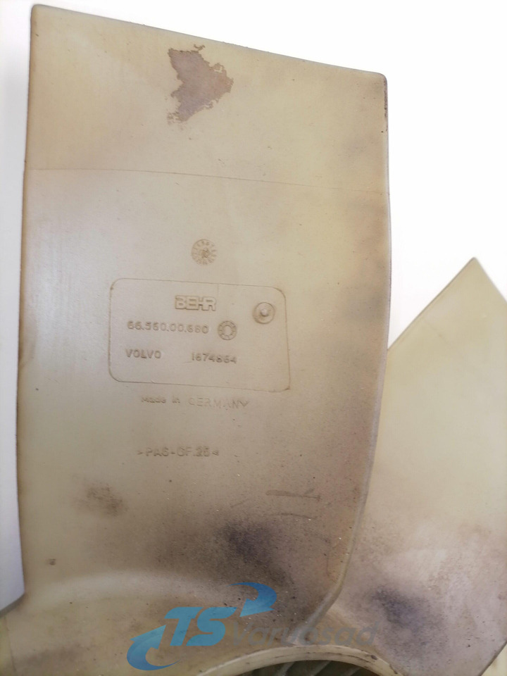 Volvo Cooling fan 1674864 - Ventilador para Camión: foto 3 Volvo Cooling fan 1674864 - Ventilador para Camión: foto 3