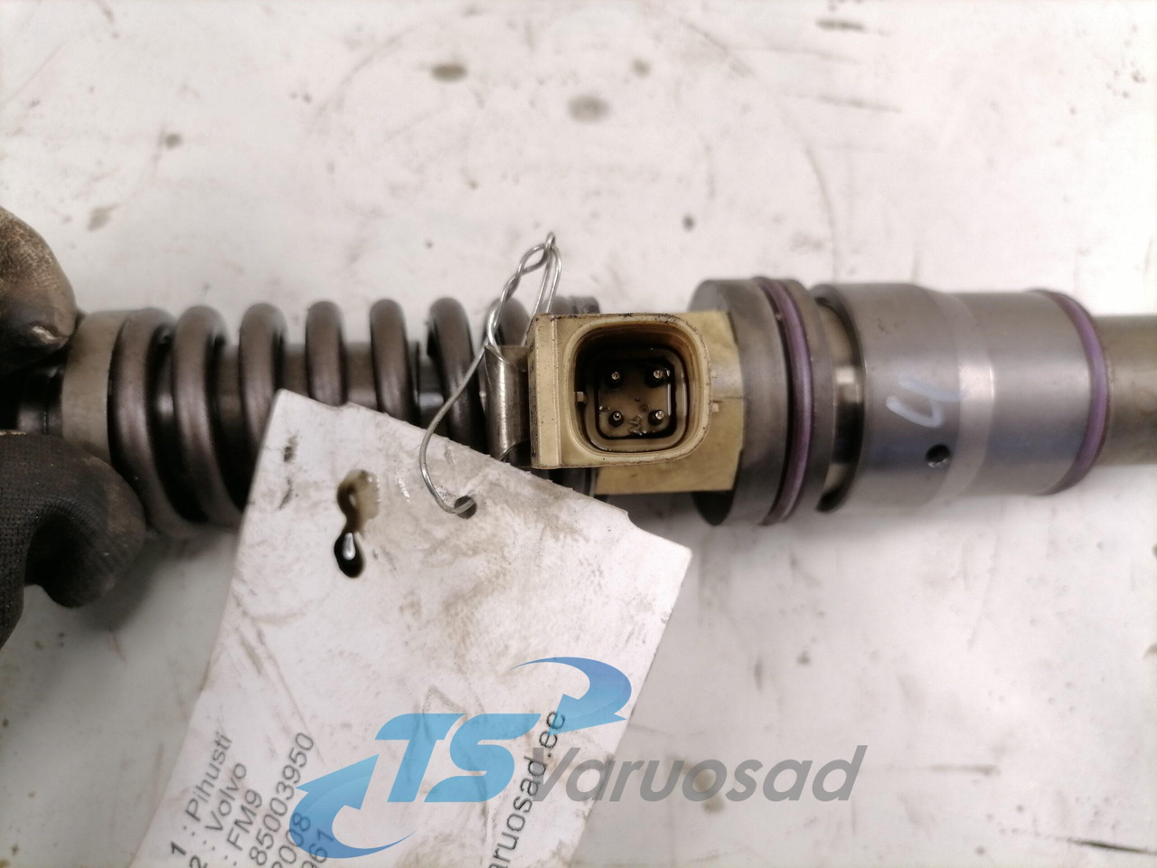 Volvo Injector 85003950 - Bomba de combustible para Camión: foto 3 Volvo Injector 85003950 - Bomba de combustible para Camión: foto 3