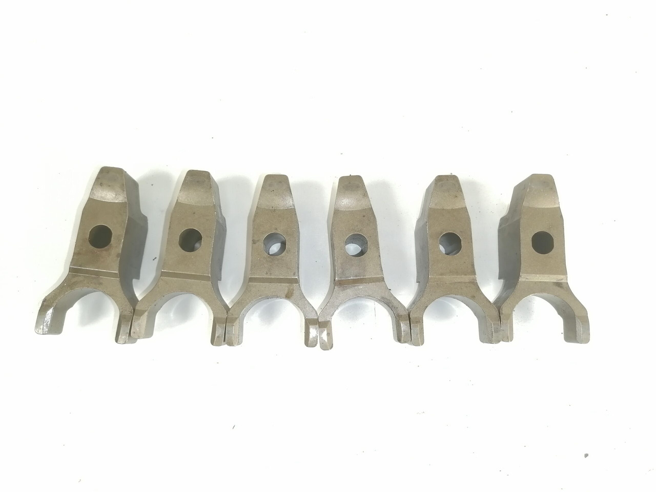 Volvo Injector holder 21168711 - Bomba de combustible para Camión: foto 2 Volvo Injector holder 21168711 - Bomba de combustible para Camión: foto 2