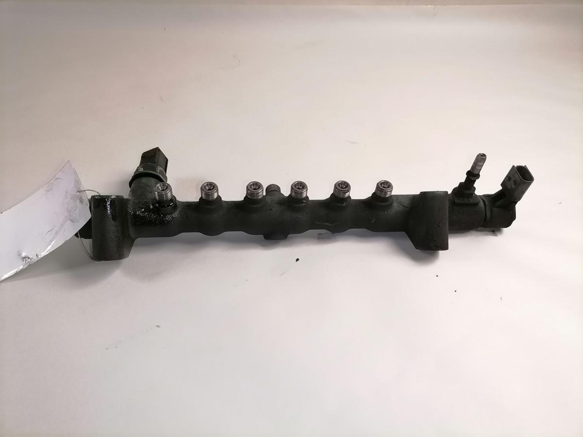 Volvo Kütuselatt 21675446 - Procesamiento de combustible para Camión: foto 4 Volvo Kütuselatt 21675446 - Procesamiento de combustible para Camión: foto 4