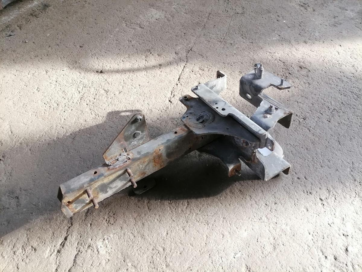 Volvo Mudguard bracket 21994443 - Pieza universal para Camión: foto 2 Volvo Mudguard bracket 21994443 - Pieza universal para Camión: foto 2