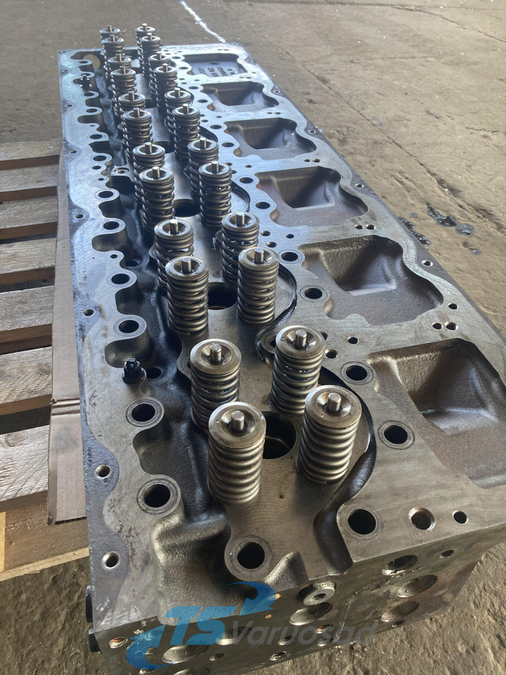 Volvo Plokikaas (Remonditud) 20938806 - Cabezal de bloque para Camión: foto 4 Volvo Plokikaas (Remonditud) 20938806 - Cabezal de bloque para Camión: foto 4