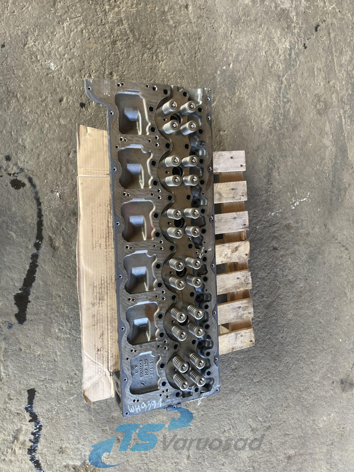 Volvo Plokikaas (Remonditud) 20938806 - Cabezal de bloque para Camión: foto 2 Volvo Plokikaas (Remonditud) 20938806 - Cabezal de bloque para Camión: foto 2