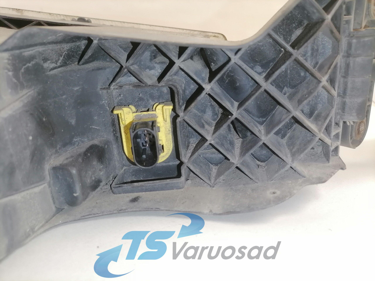 Volvo Udutuli, vasak 84186279 - Luz/ Iluminación para Camión: foto 3 Volvo Udutuli, vasak 84186279 - Luz/ Iluminación para Camión: foto 3