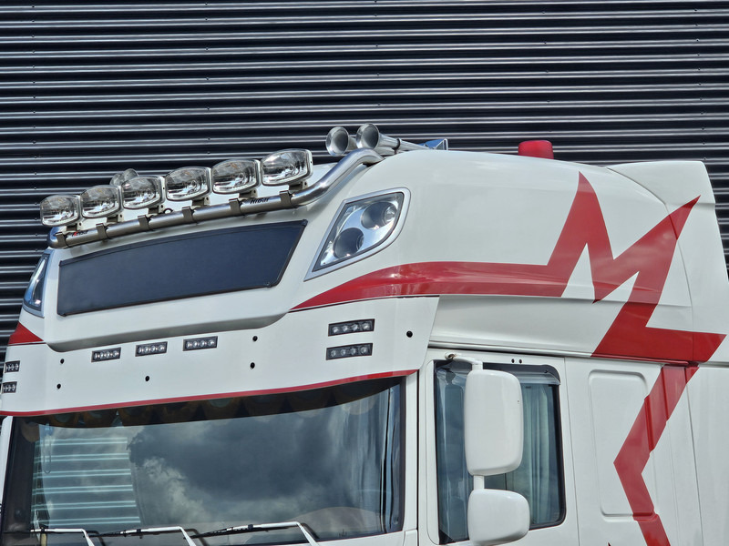 DAF XF480 / 6x2/4 / LIFT STEERING AXLE - Cabeza tractora: foto 4 DAF XF480 / 6x2/4 / LIFT STEERING AXLE - Cabeza tractora: foto 4