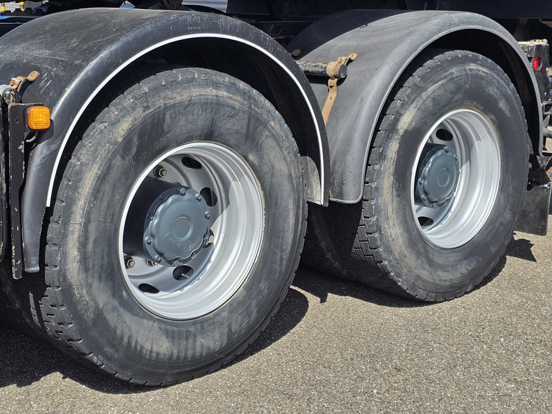 Cabeza tractora MAN TGA 26.440 / TIPPER - TRACTOR COMBI /6x4 / SPRING / BIG AXLE: foto 19 Cabeza tractora MAN TGA 26.440 / TIPPER - TRACTOR COMBI /6x4 / SPRING / BIG AXLE: foto 19