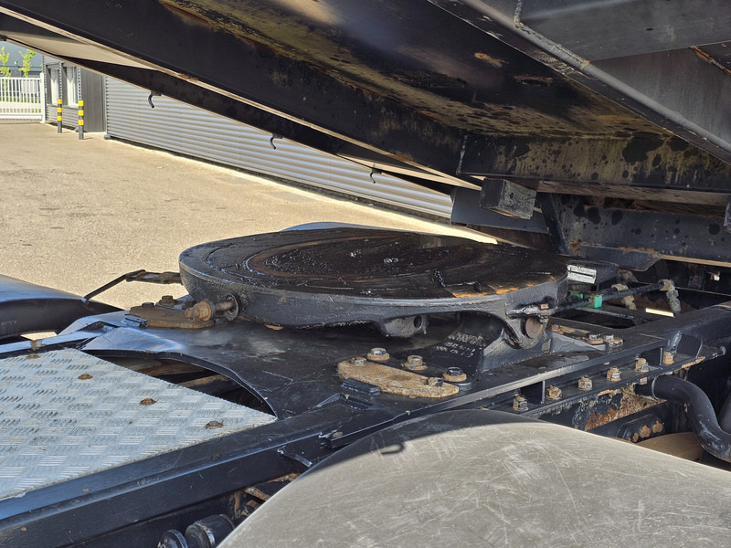 Cabeza tractora MAN TGA 26.440 / TIPPER - TRACTOR COMBI /6x4 / SPRING / BIG AXLE: foto 12 Cabeza tractora MAN TGA 26.440 / TIPPER - TRACTOR COMBI /6x4 / SPRING / BIG AXLE: foto 12