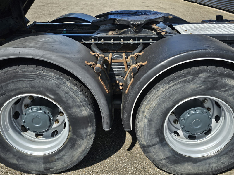 Cabeza tractora MAN TGA 26.440 / TIPPER - TRACTOR COMBI /6x4 / SPRING / BIG AXLE: foto 10 Cabeza tractora MAN TGA 26.440 / TIPPER - TRACTOR COMBI /6x4 / SPRING / BIG AXLE: foto 10