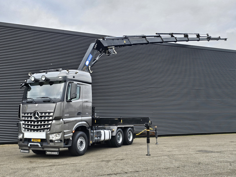 Mercedes-Benz Arocs 2658 6x4 / HMF 40 t/m - 21.3 mtr / WINCH - Cabeza tractora: foto 1 Mercedes-Benz Arocs 2658 6x4 / HMF 40 t/m - 21.3 mtr / WINCH - Cabeza tractora: foto 1