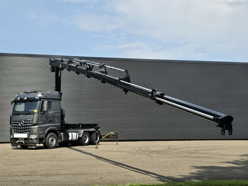 Mercedes-Benz Arocs 2658 6x4 / HMF 40 t/m - 21.3 mtr / WINCH - Cabeza tractora: foto 5 Mercedes-Benz Arocs 2658 6x4 / HMF 40 t/m - 21.3 mtr / WINCH - Cabeza tractora: foto 5