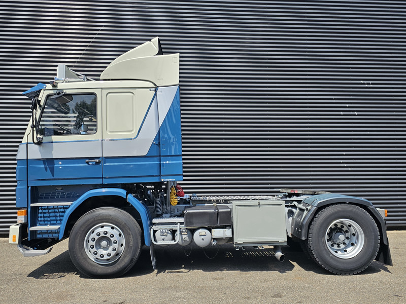 Scania R 112M 4x2 / UNIQUE / TOPCONDITION - Cabeza tractora: foto 4 Scania R 112M 4x2 / UNIQUE / TOPCONDITION - Cabeza tractora: foto 4