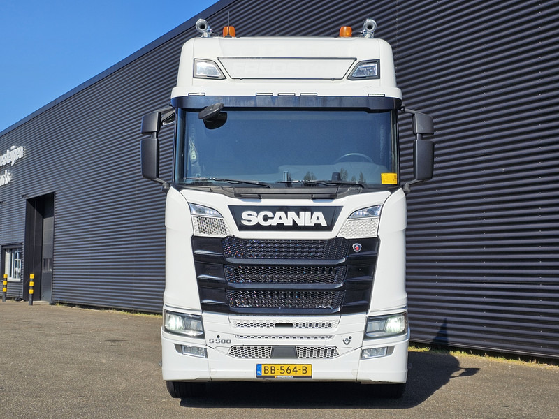 Scania S580 V8 6X2 BOOGIE / FULL AIR / RETARDER - Cabeza tractora: foto 2 Scania S580 V8 6X2 BOOGIE / FULL AIR / RETARDER - Cabeza tractora: foto 2