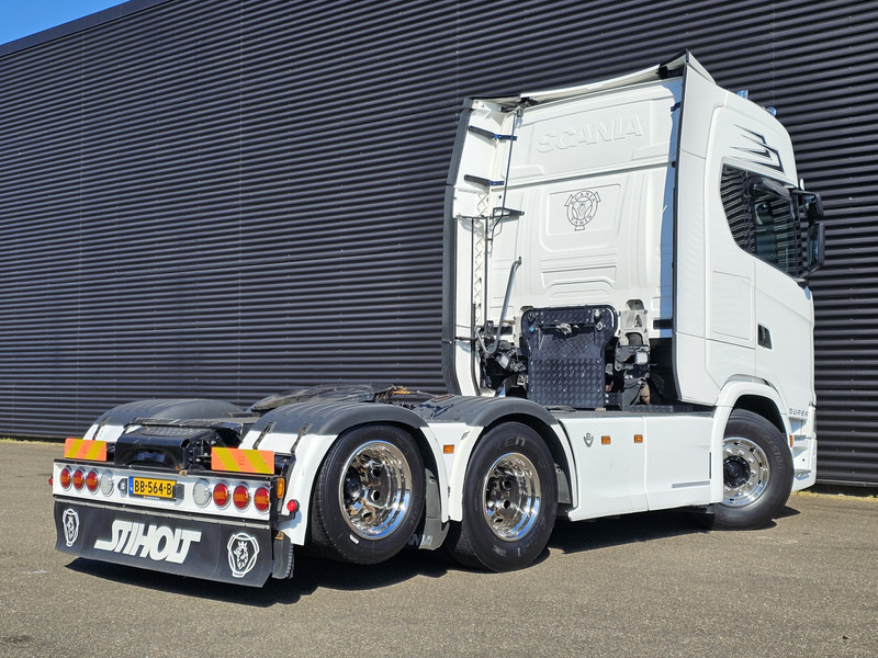 Scania S580 V8 6X2 BOOGIE / FULL AIR / RETARDER - Cabeza tractora: foto 3 Scania S580 V8 6X2 BOOGIE / FULL AIR / RETARDER - Cabeza tractora: foto 3