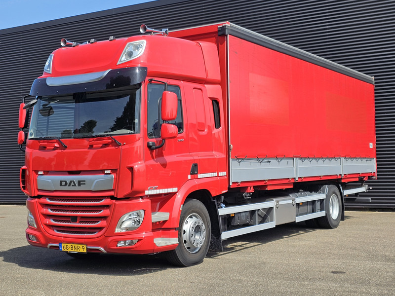 DAF CF 340 SPACECAB / 2 X BDF LAADBAK - Camión portacontenedore/ Intercambiable: foto 2 DAF CF 340 SPACECAB / 2 X BDF LAADBAK - Camión portacontenedore/ Intercambiable: foto 2