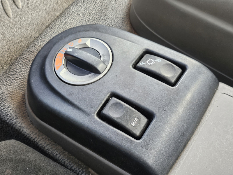 Leasing de DAF LF 12.210 / OPRIJ / MACHINE TRANSPORT DAF LF 12.210 / OPRIJ / MACHINE TRANSPORT: foto 19 Leasing de DAF LF 12.210 / OPRIJ / MACHINE TRANSPORT DAF LF 12.210 / OPRIJ / MACHINE TRANSPORT: foto 19