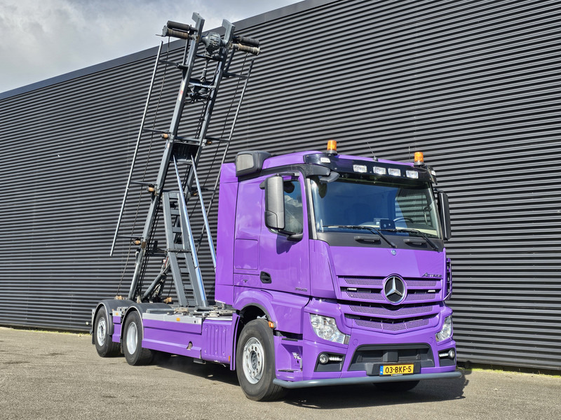 Mercedes-Benz AROCS 3345 / 6x2 / CONTAINER SYSTEM / CABLE - Camión con equipo de cable: foto 2 Mercedes-Benz AROCS 3345 / 6x2 / CONTAINER SYSTEM / CABLE - Camión con equipo de cable: foto 2