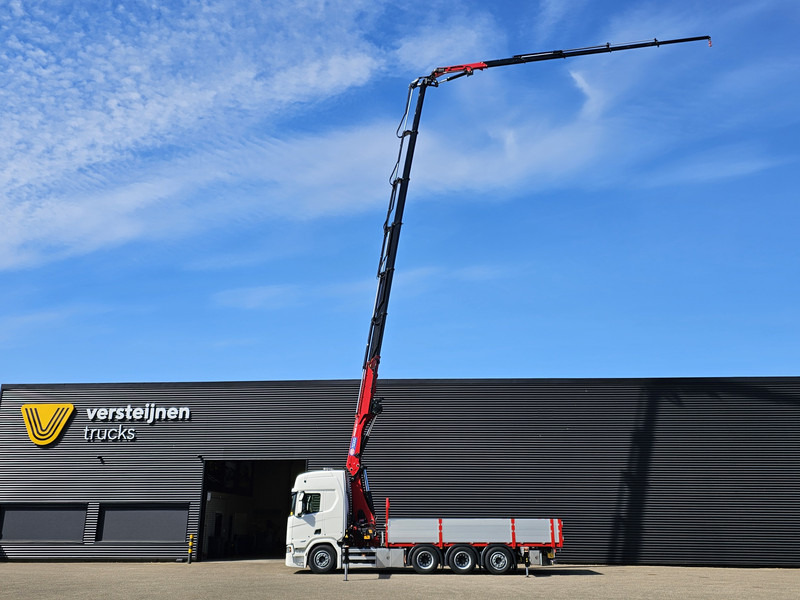 Scania 560R / HMF 50 t/m - JIB / LIER - Camión grúa: foto 4 Scania 560R / HMF 50 t/m - JIB / LIER - Camión grúa: foto 4
