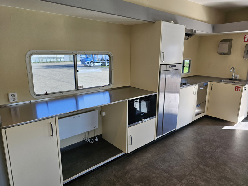 Semirremolque caja cerrada Scania P 280 + trailer - 2 X SLIDE OUT / CAMPER / WOHNMOBIL: foto 11