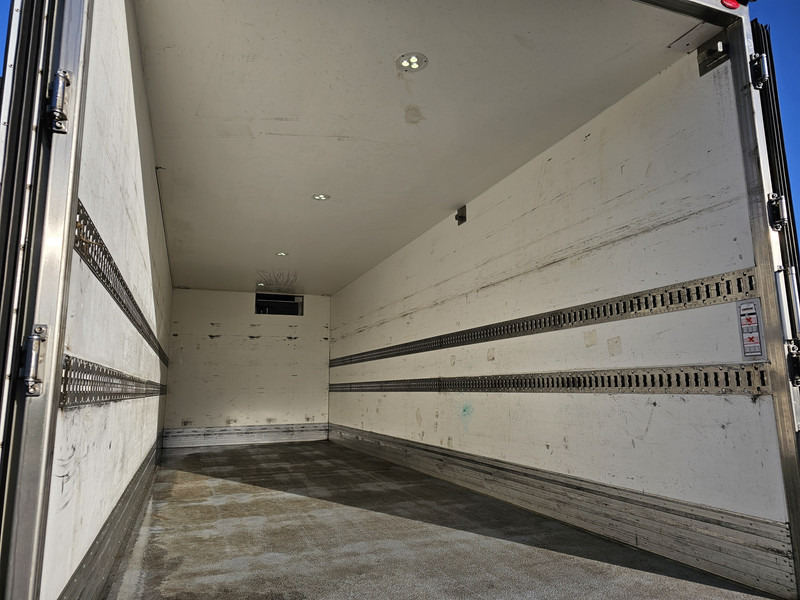 Camión frigorífico Scania P250 / LBW /4X2 / FRIGOBLOCK: foto 15 Camión frigorífico Scania P250 / LBW /4X2 / FRIGOBLOCK: foto 15