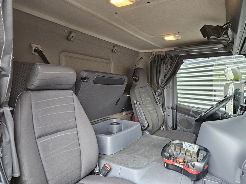 Camión grúa Scania P320 4x2 / PALFINGER PK14002 / CRANE/KRAN: foto 13 Camión grúa Scania P320 4x2 / PALFINGER PK14002 / CRANE/KRAN: foto 13